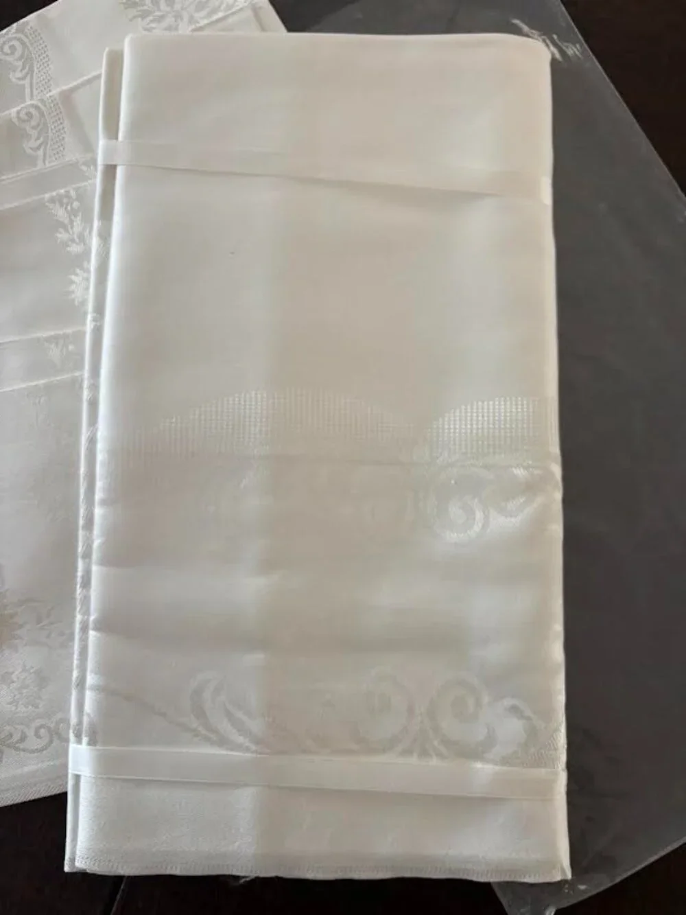 Vintage Occupied Japan Elegant ivory Damask Tablecloth W/ 6 Napkins!